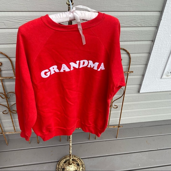 Vintage Tops - Soft touch vintage Grandma sweatshirt!